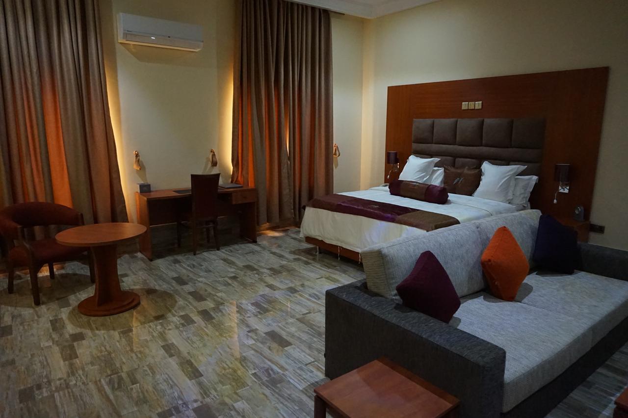 Aenon Suites Oshogbo Dış mekan fotoğraf
